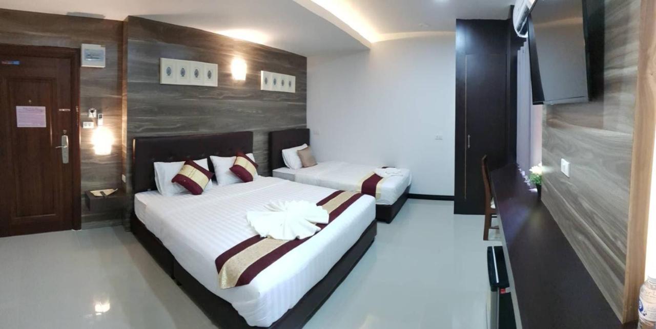 The Room Boutique Hotel Szakonnakhon Kültér fotó