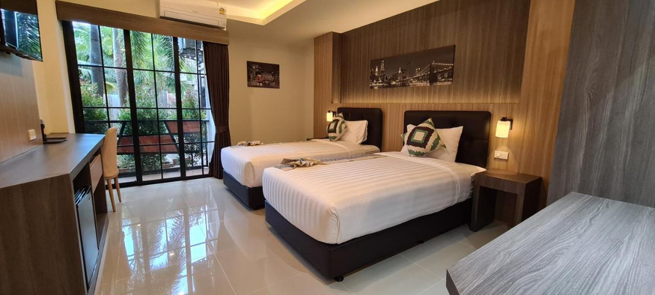 The Room Boutique Hotel Szakonnakhon Kültér fotó
